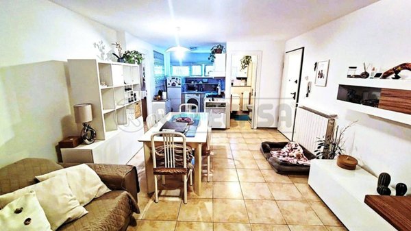 appartamento in vendita a Carrara in zona Marina di Carrara