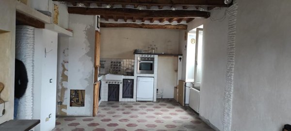 appartamento in vendita a Carrara