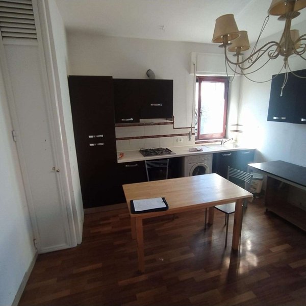 casa semindipendente in vendita a Carrara in zona Marina di Carrara
