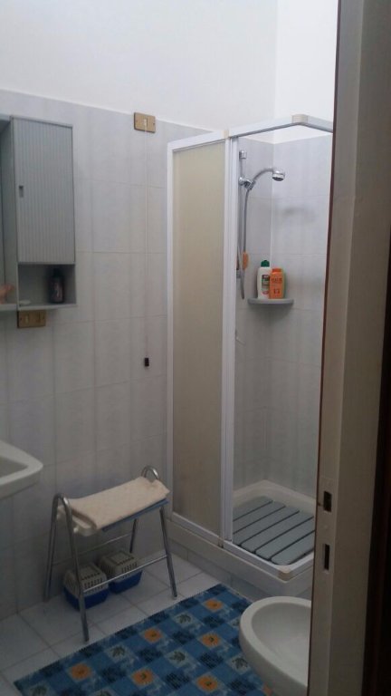 casa indipendente in vendita a Carrara in zona Fossola
