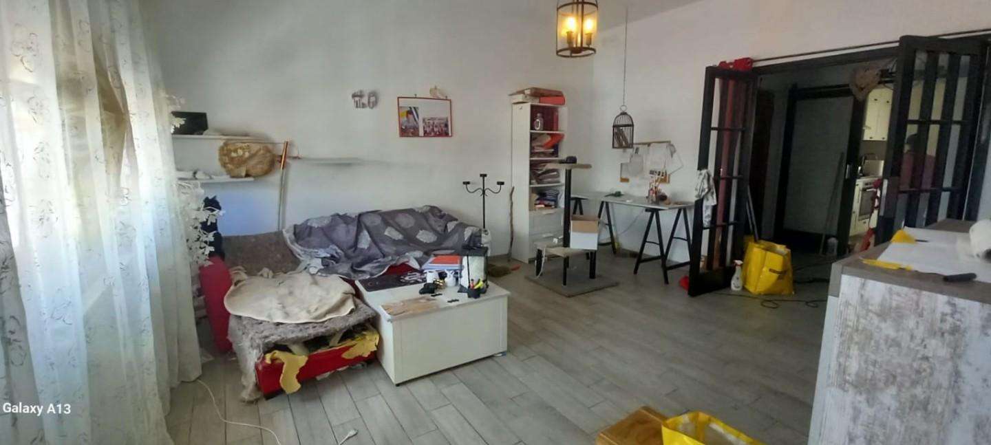 appartamento in vendita a Carrara in zona Avenza