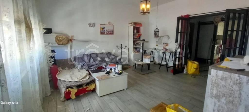 appartamento in vendita a Carrara in zona Avenza
