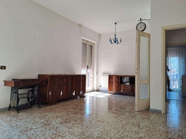 appartamento in vendita a Carrara in zona Centro Città