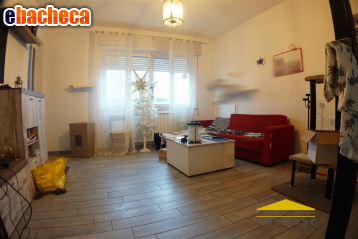 appartamento in vendita a Carrara in zona Avenza