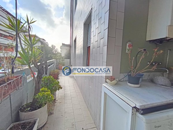 appartamento in vendita a Carrara in zona Avenza