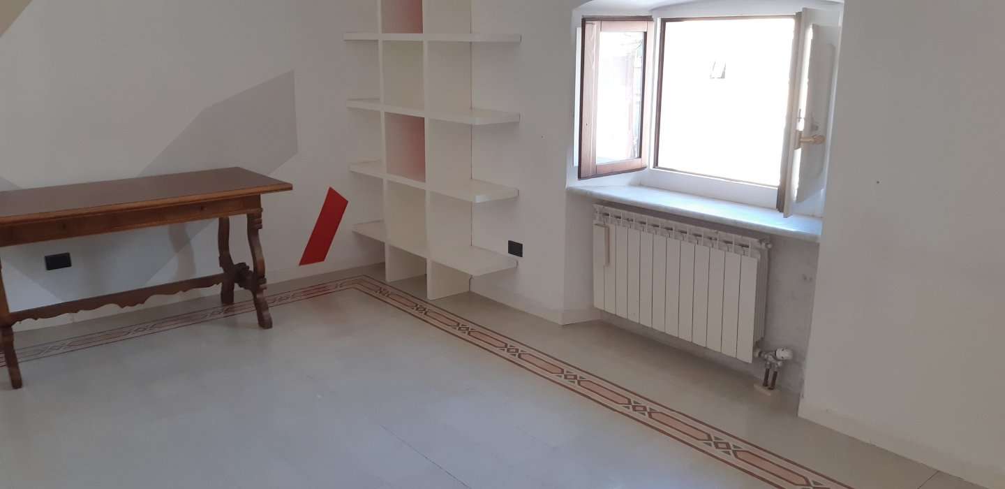 appartamento in vendita a Carrara