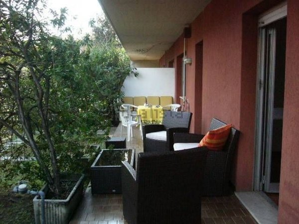appartamento in vendita a Carrara in zona Marina di Carrara
