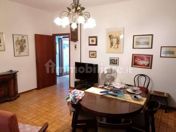 appartamento in vendita a Carrara