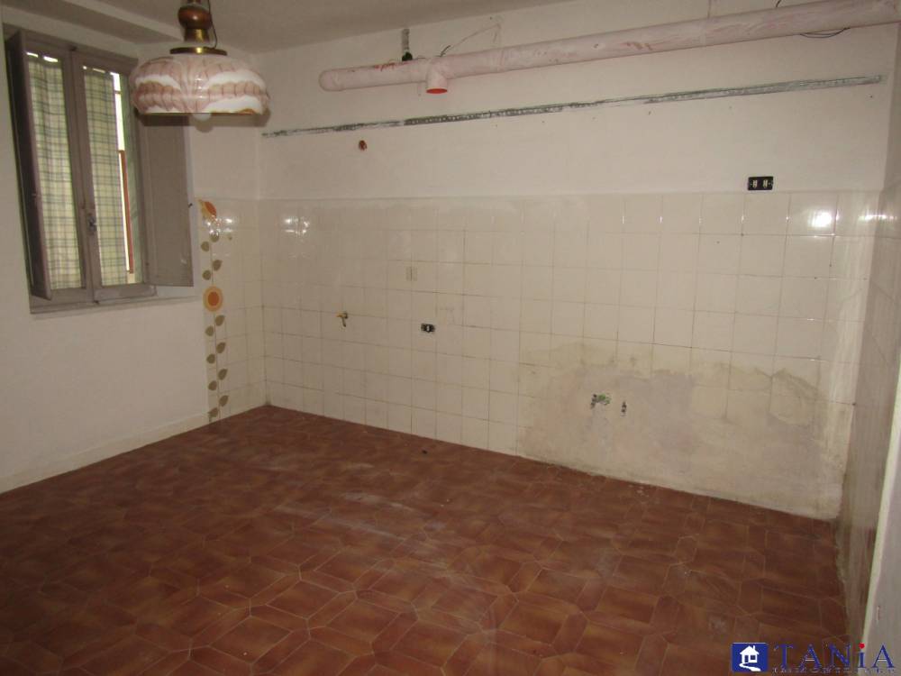 appartamento in vendita a Carrara