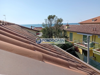 appartamento in vendita a Carrara