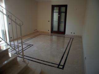 casa indipendente in vendita a Carrara in zona Marina di Carrara