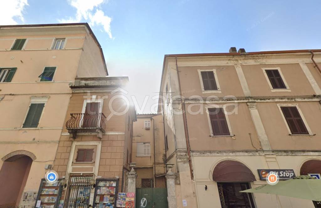appartamento in vendita a Carrara in zona Centro Città