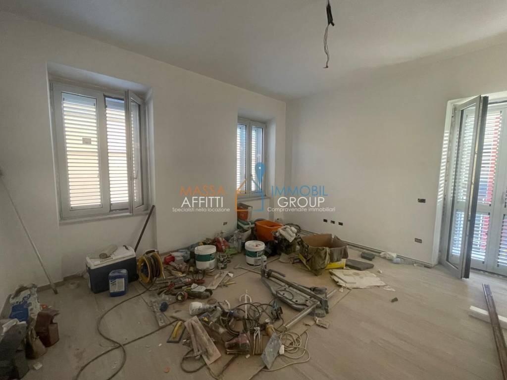 appartamento in vendita a Carrara in zona Centro Città