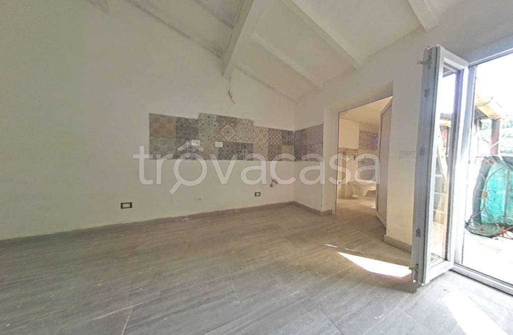 appartamento in vendita a Carrara in zona Centro Città