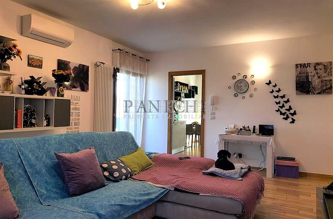 appartamento in vendita a Carrara