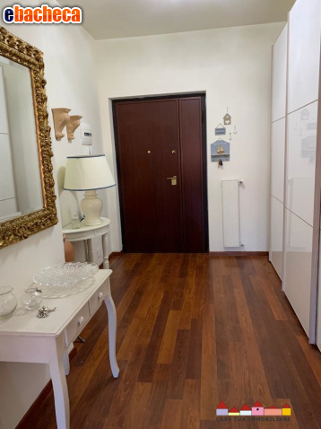 appartamento in vendita a Carrara in zona Centro Città