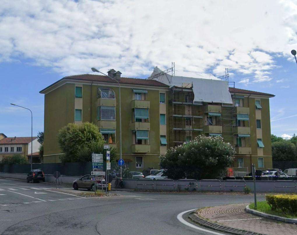 appartamento in vendita a Carrara in zona Avenza