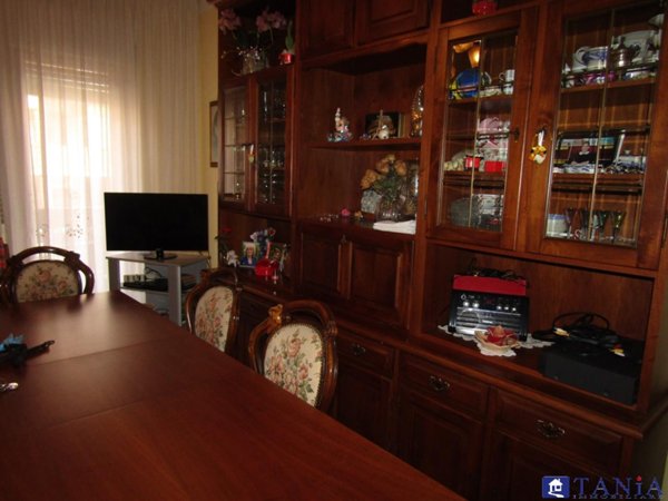 appartamento in vendita a Carrara in zona Bonascola