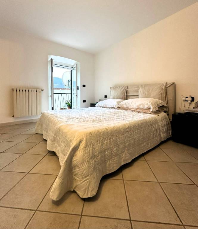 appartamento in vendita a Carrara in zona Centro Città