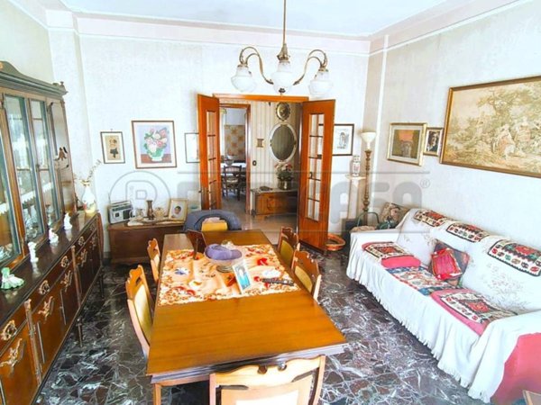 appartamento in vendita a Carrara in zona Centro Città