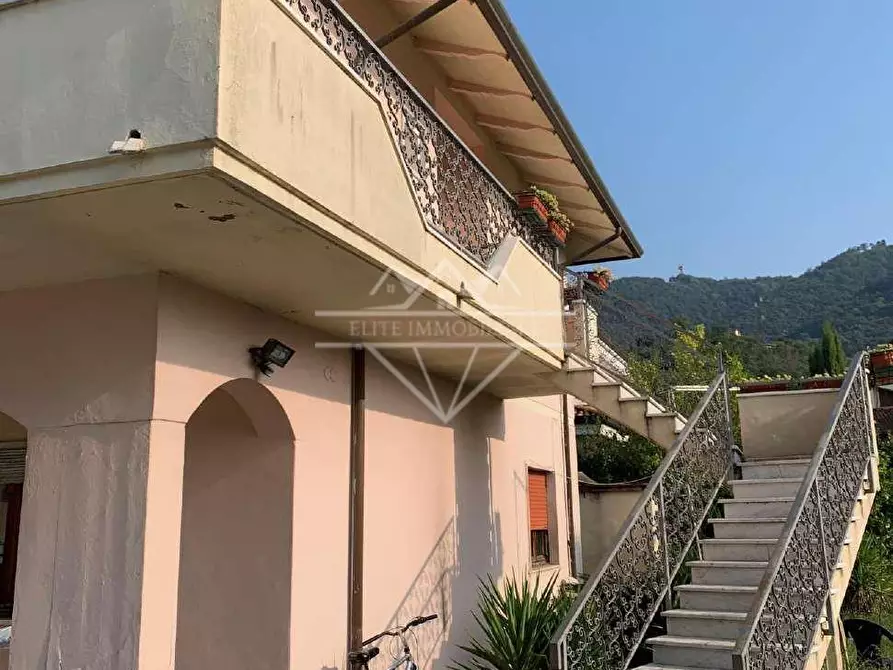 appartamento in vendita a Carrara in zona Fossone