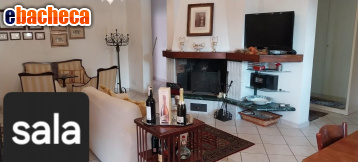 casa indipendente in vendita a Carrara in zona Monteverde