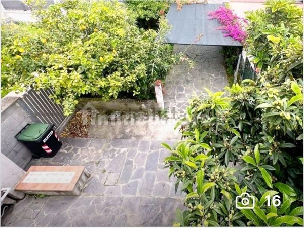 casa indipendente in vendita a Carrara in zona Marina di Carrara