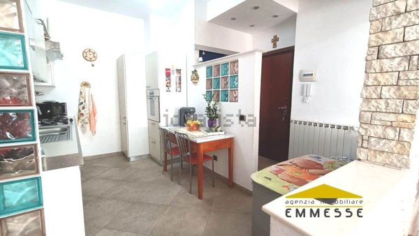 appartamento in vendita a Carrara in zona Marina di Carrara