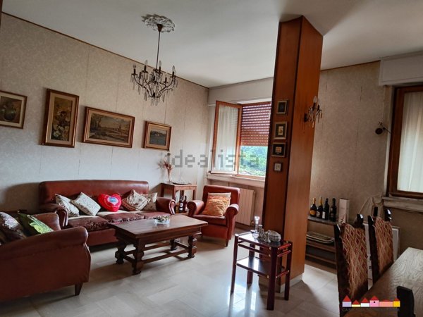 appartamento in vendita a Carrara in zona Centro Città