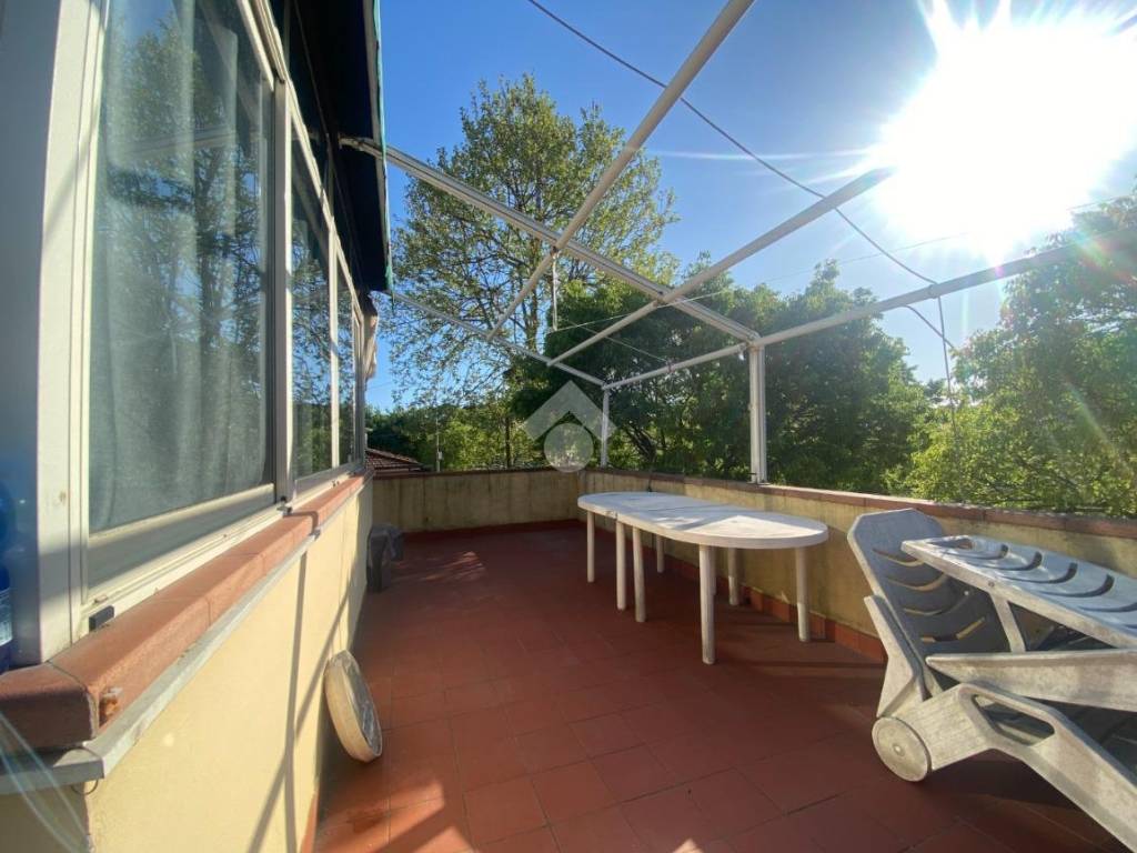 appartamento in vendita a Carrara in zona Marina di Carrara