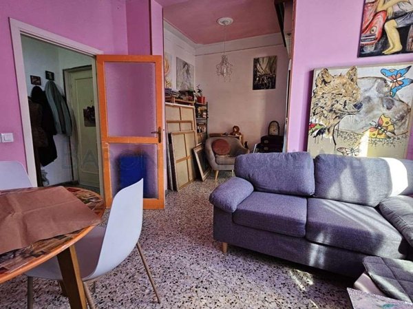 appartamento in vendita a Carrara in zona Nazzano