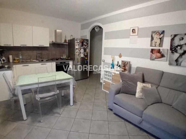 appartamento in vendita a Carrara in zona Avenza