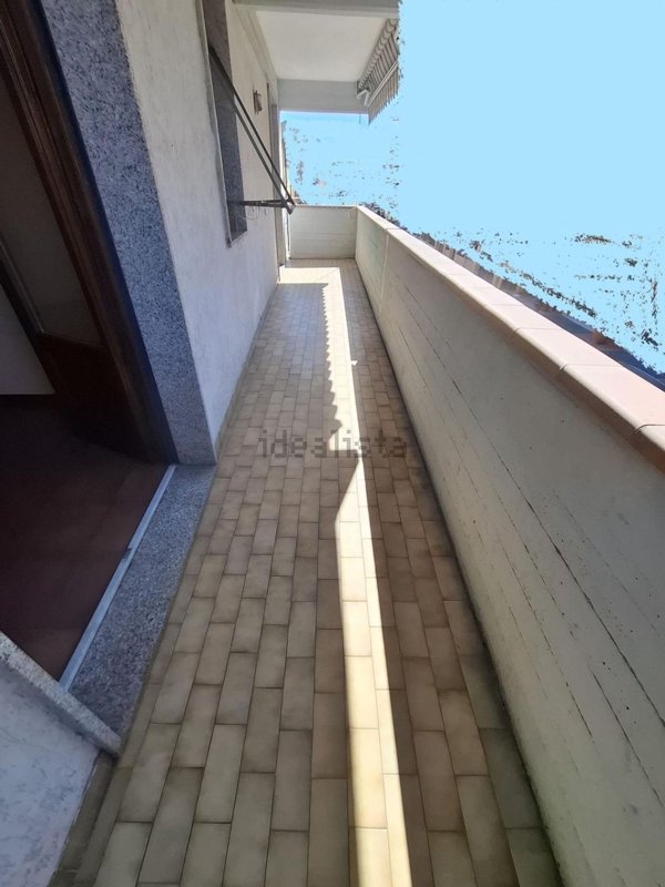 appartamento in vendita a Carrara in zona Avenza