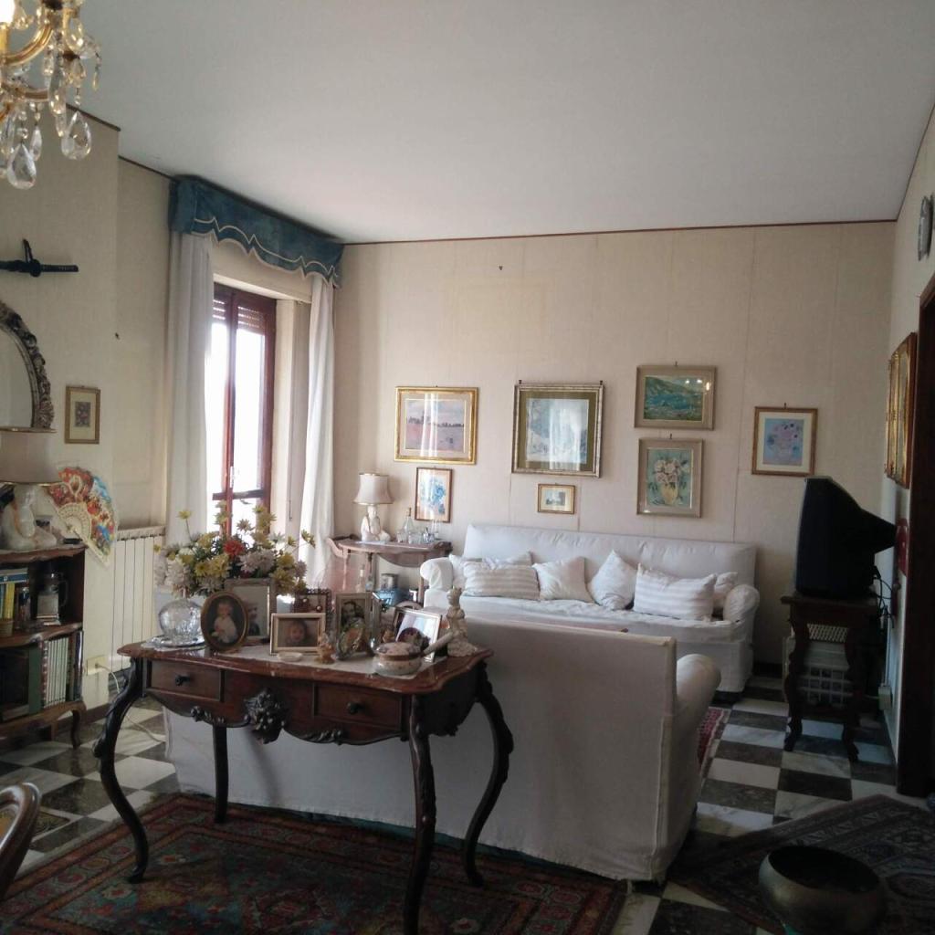 attico in affitto a Carrara