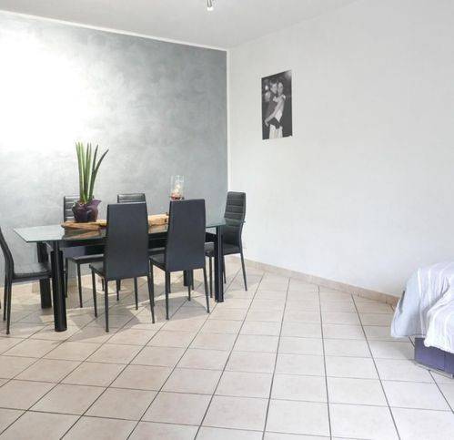 appartamento in vendita a Carrara in zona Avenza