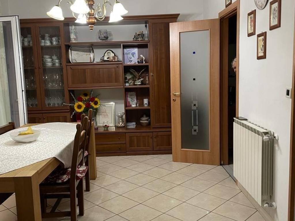 appartamento in vendita a Carrara