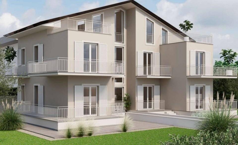 appartamento in vendita a Carrara in zona Marina di Carrara