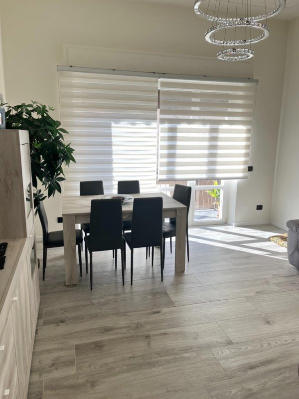 appartamento in vendita a Carrara in zona Marina di Carrara