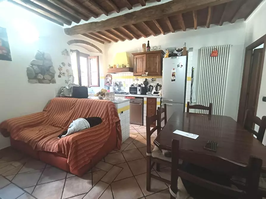 casa semindipendente in vendita a Carrara in zona Bedizzano