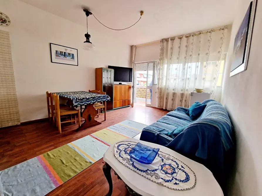 appartamento in vendita a Carrara in zona Marina di Carrara