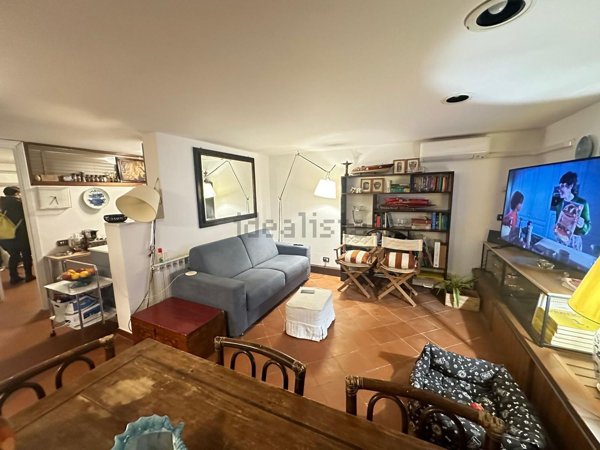 appartamento in vendita a Carrara in zona Marina di Carrara