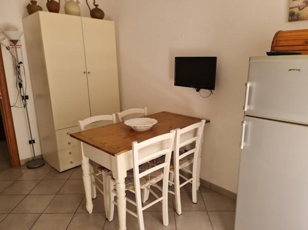 appartamento in vendita a Carrara in zona Marina di Carrara