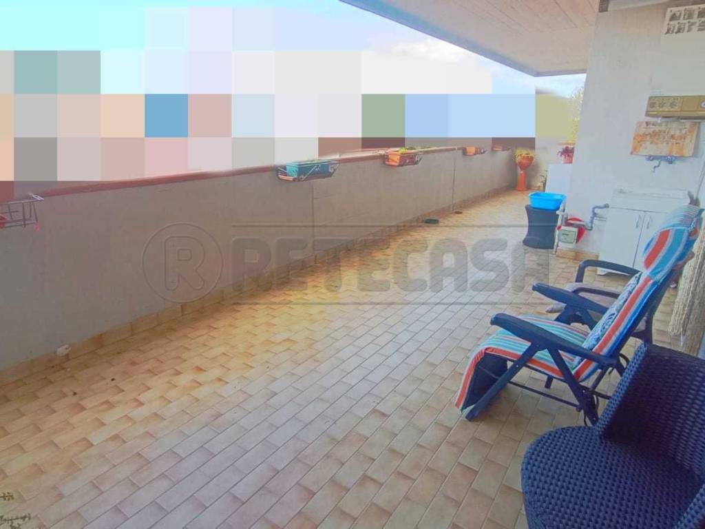 appartamento in vendita a Carrara in zona Marina di Carrara