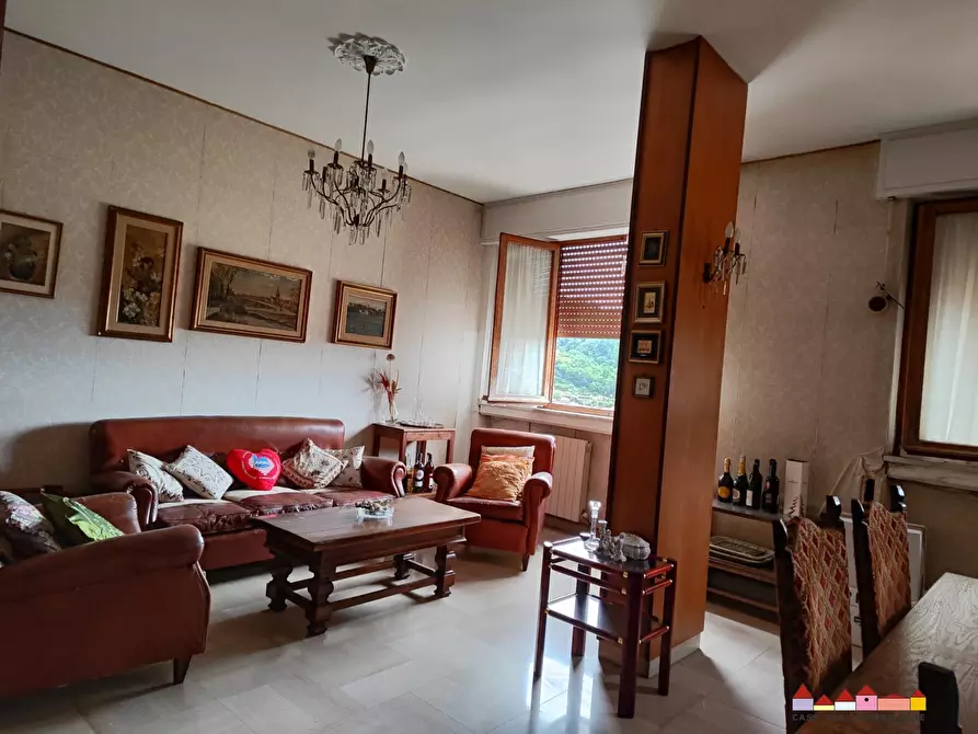 appartamento in vendita a Carrara in zona Centro Città