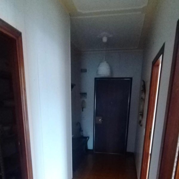 appartamento in vendita a Carrara in zona Marina di Carrara