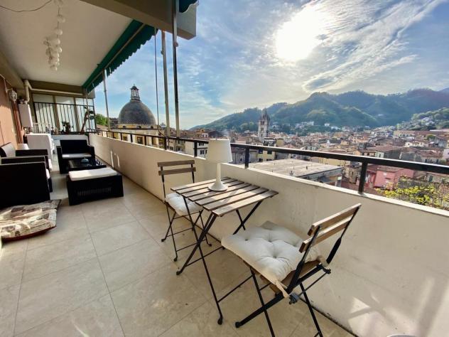 appartamento in vendita a Carrara in zona Centro Città