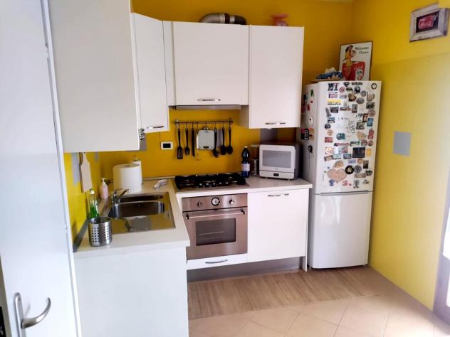 appartamento in vendita a Carrara in zona Sant'Antonio