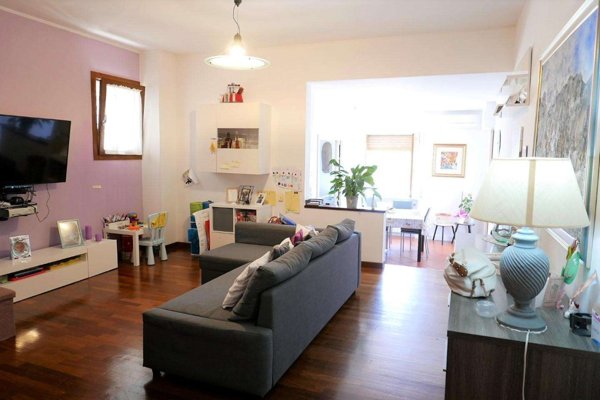 appartamento in vendita a Carrara