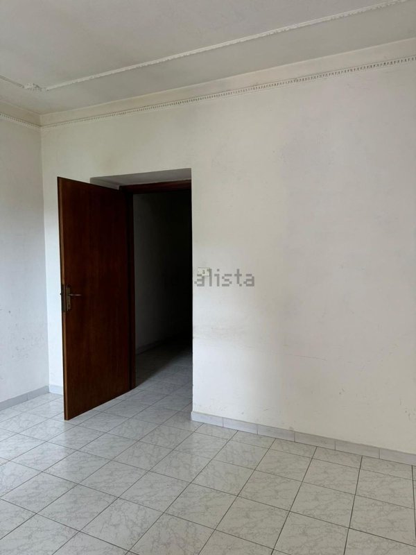 casa indipendente in vendita a Carrara in zona Codena