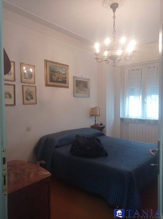 appartamento in vendita a Carrara in zona Marina di Carrara
